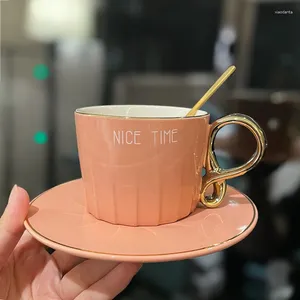 Tasses Vintage mignon thé tasse ensemble Drinkware Mate après-midi drôle nordique thermique belle esthétique pliable Tazer vaisselle GPF17XP