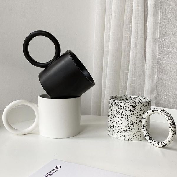 Tazas blancas y negras con tinta para salpicaduras, tazas creativas con asa circular grande y redonda, tazas personalizadas de cerámica para leche, agua, té, vajilla de cocina