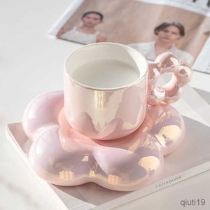 Tasses tasses à café exquises haut de gamme pour femmes ensemble tasses en céramique tasses de grande valeur pour filles avec un sens élevé du vent ins R230713
