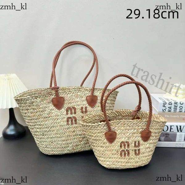 Sac Mui Mui Designer Sac de plage Sac de plage pour femmes Vine Tavage à main Popular the Apouner Fashion Paille de paille de paille Mui sac en tricot 378