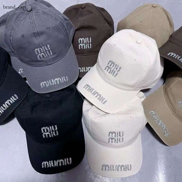 Mui Mui Hat Designer Mui Letter Heavy Industry Double Diamond Baseball Chatle de baseball décontracté Instagram Sunshade Nouveau édition coréenne chapeau polyvalent