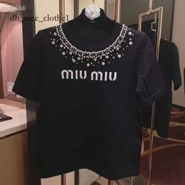 Mui Mui Shirt 2024 Début printemps Miu Miu New Rhinestone Letter Logo Decoration Pure Coton Coton Colaire à manches Crésine