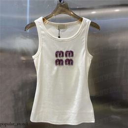 Mui Mui Tank Top Designer Tanks Tops Cropped Vesten Dames T-shirts Luxe Strass Letter Tank Mouwloos Tees Yoga Sportvest 351