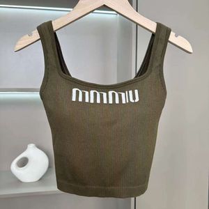 MUI MUI FEMME TSHIRTS VILEURS SUMBRES SUMBRES CHlouse Camis Designer T-shirt Sans manche couches tricots Shirts Femme Vêtes minces