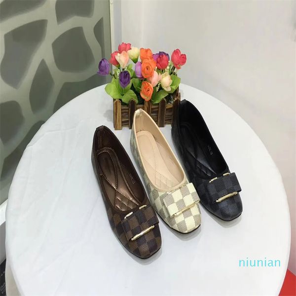 Designer multicolore Chaussures habillées mocassins femmes arc Ballet Danse chaussure mode baskets boucle Appartements bateau chaussure Lady cuir Trample Lazy Mocassins taille 34-42