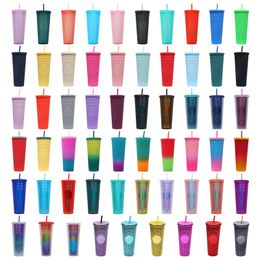 Viajes de color multicolor 24 oz Durian Pequeño en blanco Tumblers acrílico Gafle Venti Venti Venti reutilizable Topo de tachuelas mate con tapa y paja