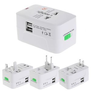 Adaptador de alimentação internacional multifuncional Adaptador de viagem Plugue de alimentação universal global com conversor de carregador de 2 portas USB EU UK US AU Plug