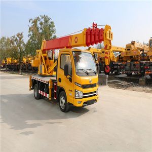 Véhicule multifonctionnel de levage et de transport monté sur camion de petite grue de camion directement exploité par le fabricant