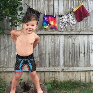 Étudiants de sous-vêtements pour enfants multi-style garçons Sport Sous-caisses Sabillons nageur sous-vêtements pour bébés Boxers Boxers Carton de requin Pantalon court short
