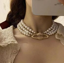 Collier Lettre Multi Style Européen et Américain Trois Couches Perle Plein Diamant Français Vintage Collier Chaîne Femme