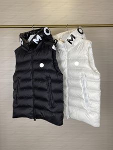 Multi style Hiver Mens Down Vest Fashion Designer Gilet NFC Badge Wholesale Retail Men Puffir Veste de transport gratuit Gilets Taille 1-5