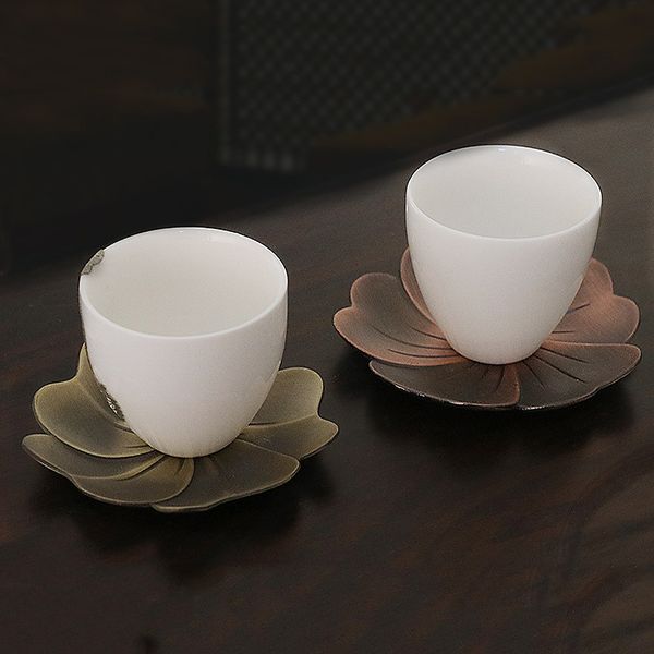 Juego de té y café de varios estilos, accesorios para bebidas, taza de cobre hecha a mano, platillo de estaño, posavasos, posavasos creativos resistentes al calor