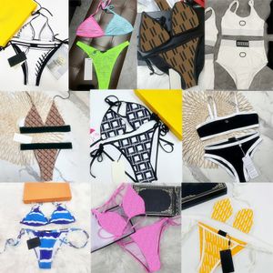 Multiports de maillots de bain de créateurs de femmes Sumy Girls Bikinis Fashion Lettres imprimé maillots de bain de haute qualité.