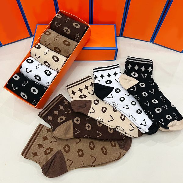 Multicolor Fashion Designer Hommes Chaussettes Femmes Hommes Haute Qualité Coton All-Match Classique Cheville Respirant Mélange Football Basketball Sport Chaussettes