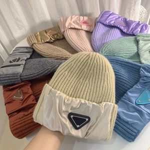 Gorras de punto multicolor para mujeres otoño invierno cálido grueso lana de lana letra fría sombrero moda calle sombreros 8 modelos