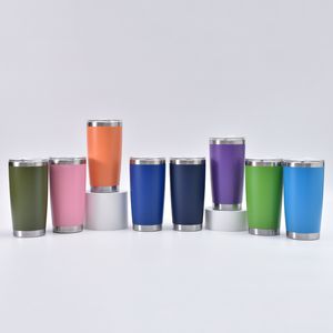 Multicolor poeder gecoate roestvrijstalen mug tumblers autocops 20oz vacuüm geïsoleerde reis metalen water fles bier koffiemokken met deksel