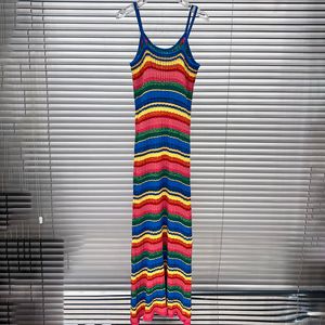 Robe de char à rayures multicolores femmes veste tricotée robe de luxe créatrice mince tricots sexy slin