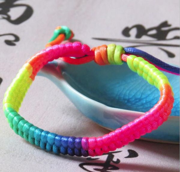 Bracelet de corde multicolore Bracelet de cheville de bon augure tissé à la main bracelet de fil multicolore Wy465
