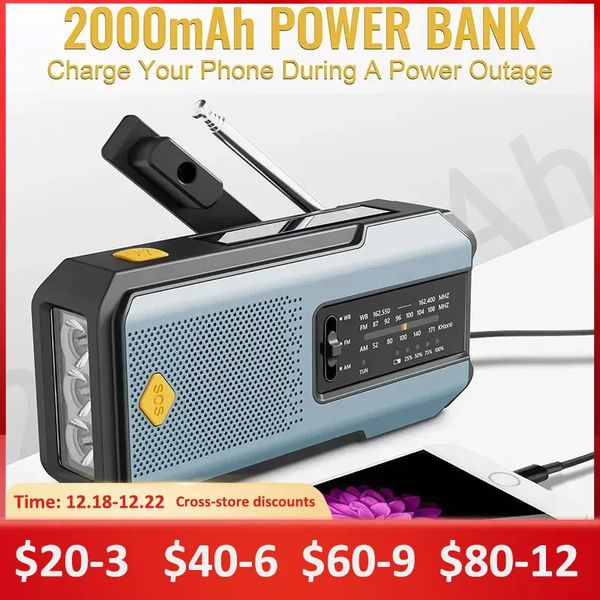 Radio multifonctionnelle à manivelle solaire USB chargeant FM AM WB 2000 mAh Radio météo d'urgence lampe de poche LED torche batterie externe 240102