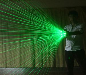 Gants de fête laser verte multiline Lumineux pour robot LED Robot Robe Bar Music Festival Festival Supplies9955868