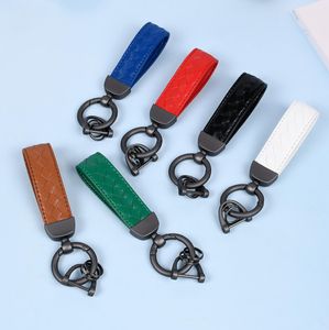 Plusieurs couleurs de luxe Keychain en cuir véritable chaîne de clés purs couleurs de boucle de boucle clés accessoires de voiture clés accessoires cadeaux accessoires