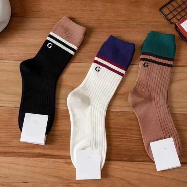 Multistyle Lettre Casual Coton Chaussettes Femmes Filles Chaussette Rayée pour Cadeau Fête Top Qualité