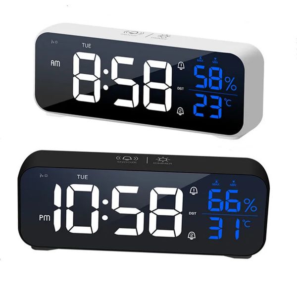 Music Alarm Temperature Humidité Contrôle vocal / Aways on Table Horloge Dual Alarm Mur Murre rechargeable Corloges LED numériques 240417