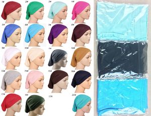 Moslimdop deksel hoofddoek onder sjaal innerlijke hoofdwikkeling onder