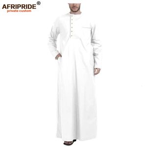 Vêtements musulmans pour hommes Jubba thobe avec manches longues et cou rond plus taille islamique vêtements robe musulmane afripride a2014001 240329