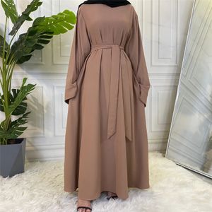 Mode musulmane Hijab Dubaï Abaya Robes longues femmes avec ceintures Islam Vêtements Abaya Robes africaines pour femmes Musulman Djellaba 240222
