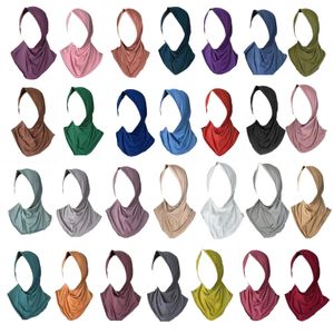 Couleur massive de hijab musulman Islamic Scarf Les châles arabes portent directement les accessoires de cheveux 240410