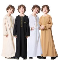 Hommes musulmans enfants robe longue thobe pour qamis enfant boy s vêtements jubah musulman confortable et respirant2997173