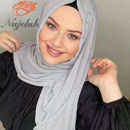 Musulman Pearl Mariffon Hijab Abaya Hijabs pour femme Abayas Jersey Scarpe Islamic Femmes habiller Turbans Turban Head Wrap SHAWL240403