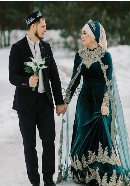 Robes de mariée musulmanes bleu sarcelle avec enveloppement à manches longues bijou balayage train velours appliques chapelle jardin robes de mariée vestidos de novia 7080661