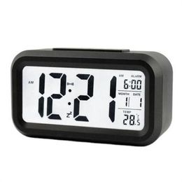 Despertador con botón de silencio, reloj inteligente LCD con temperatura, bonito reloj despertador Digital fotosensible para mesita de noche, calendario con luz nocturna