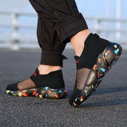 Zapatillas de verano para hombres de Mwy Entrenadores de calcetines ligeros transpirables Zapatilla Deportiva Hombre Women's Running Shoes size 35-47