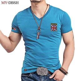 Mydbsh merk mode v-hals mannen t-shirt casual elastische katoenen mannelijke slim fit t-shirt man borduurwerk Engeland vlag t-shirts kleding 210716