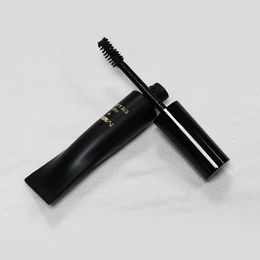 MYG Mascara Kleurstof Wenkbrauwcrème Dual Purpose Blijvend Stereotype Waterdicht Transpiratie Gemakkelijk te verwijderen Make-up Slank Dik 240122