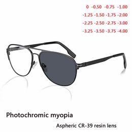 Lunettes de soleil myopie fini hommes femmes myopie monture de lunettes avec CR39 Sun Pochromism lentille grise prescription lunettes myopes 210310S