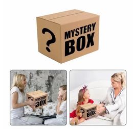 Mystery Box Schoenen Kerstverrassing Blinde Dozen Equivalente Verrassingen Sport Sneakers Wit Zwart Valentijn Casual Onverwachte geschenken