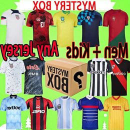 MYSTERY BOX Soccer Jersey Clearance Promotion Toute saison Chemises de football de qualité thaïlandaise tous les nouveaux maillots portent des boîtes aveugles 0925 Meilleure qualité
