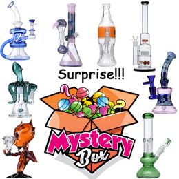 Mystery Surprise Blinded Box Multi Styles Narguilés Colorés Heady Glass Water Glass Bong Percolator Pipes