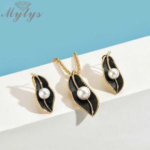 Mytys collier de perles sur feuille noire ensembles de bijoux pour femmes rétro romantique cadres en fil d'or feuille pendentif boucles d'oreilles CE611CN540225v