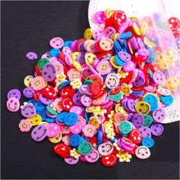 Nail Art Décorations 1000pcs Accessoires 3D Tranches mélangées Autocollant Polymère Argile Fruits Animaux Fleur DIY Designs Femmes Manucure Decorati Dhvrr