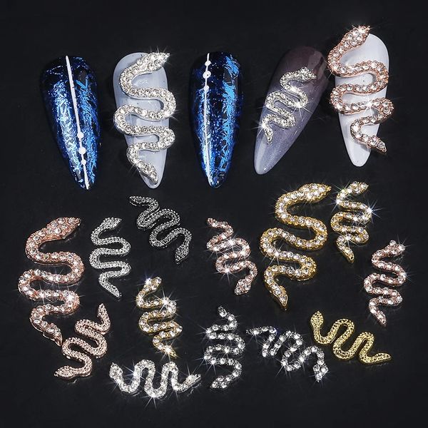 Decoraciones de arte de uñas 10 unids Aleación Manicura Metal Gótico Zodíaco Serpiente Encantos Joyería de gemas de lujo para accesorios de decoración 231013