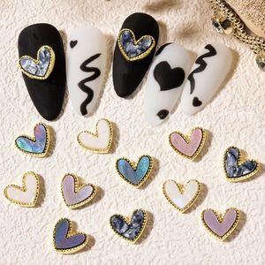 Nail Art Decorations 10pcs / sac 3D LOVE CH Style Charms Fashion Kawaii Nails Classic Jewellery décor Design Metal DIY ACCESSOIRES