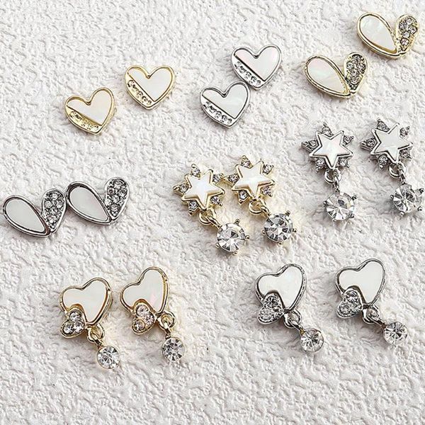 Décorations d'art d'ongle 10pcs Shell Coeur Strass Charme 3D Double-Deck Diamond Star Bijoux Pièces DIY Luxe Manucure Japonaise