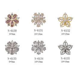 Nail Art Décorations 10pcslot Luxe Rotatif Fleurs Zircon Fournitures Professionnels Pièces Bijoux Ongles Accessoires Charms 231120