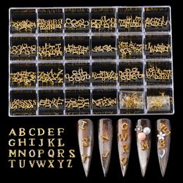 Décorations Nail Art 260 pcs Lettres Nail Charms Kit Or/Argent/Rose Métal Designer Nail Bijoux Alphabet 3D Nail Art Diamants Décorations 230706