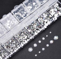 Decoraciones de arte de uñas Rhinestons Multisize 3D Crystal abe Clear Diy Silver Rivet Dimensione Akcesoria do Paznokcinail stac226274060